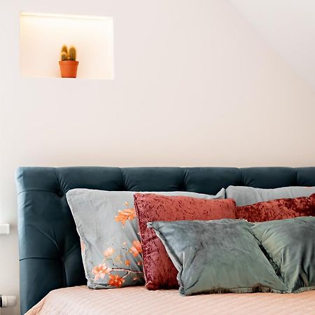 Stylish, Modern Apartment Near Vilnius Old Town エクステリア 写真