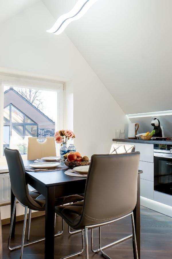 Stylish, Modern Apartment Near Vilnius Old Town エクステリア 写真
